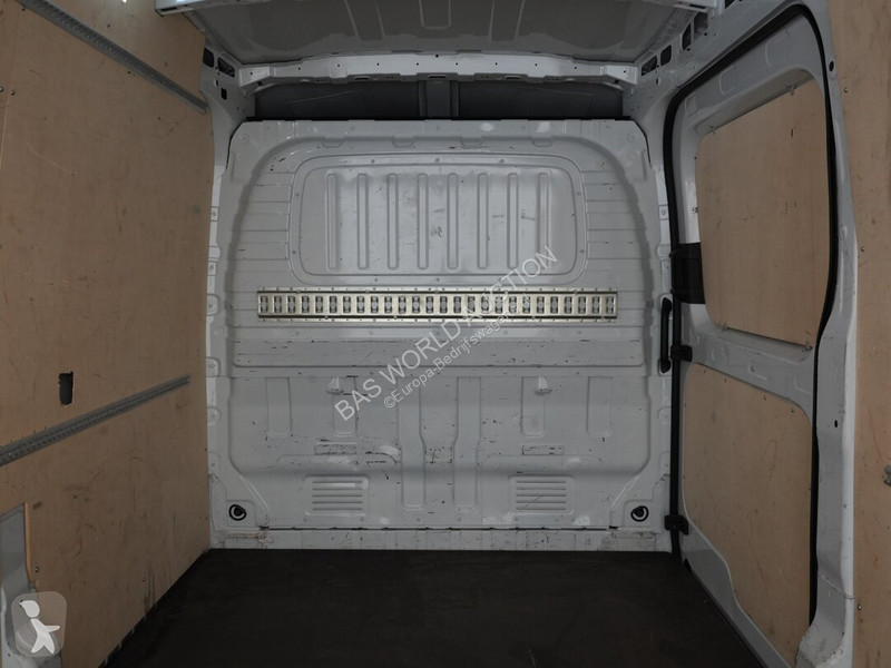 Furgoneta Maxus 9 9