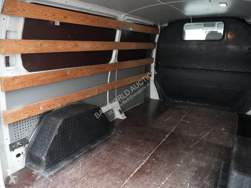 Autoutilitară Volkswagen 140pk