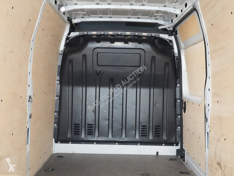 عربة نفعية Renault 135PK