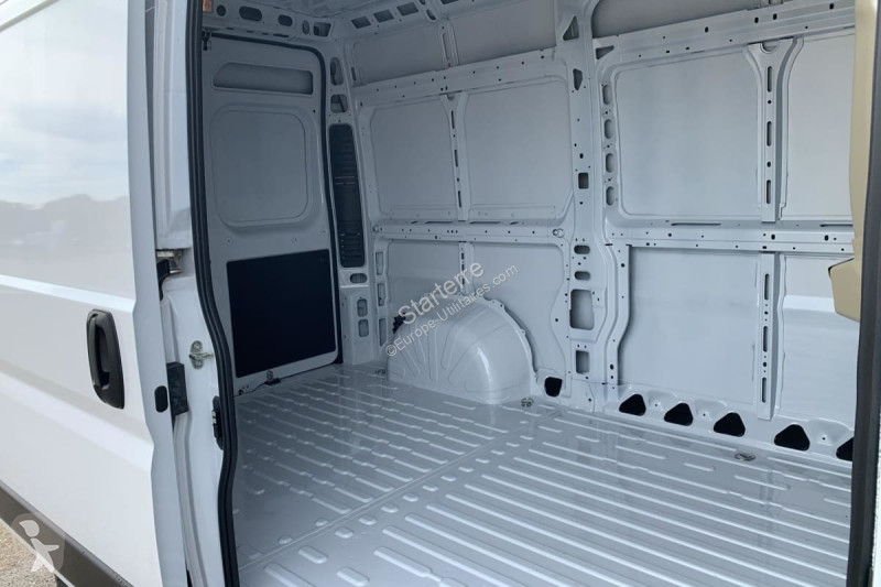 Peugeot  BOXER FOURGON Transporter
