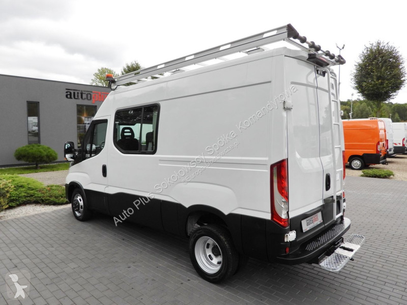 عربة نفعية Iveco 35C16 DAILY