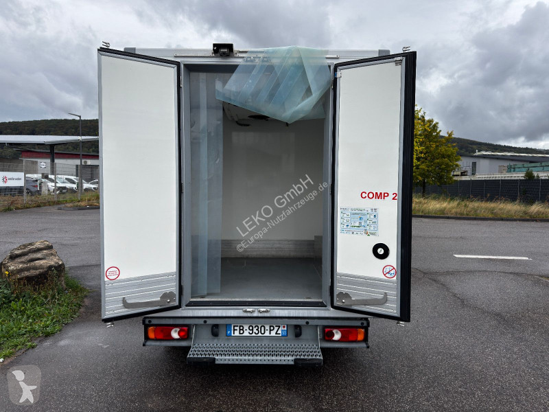 Autoutilitară Renault Z.E(elektro auto)