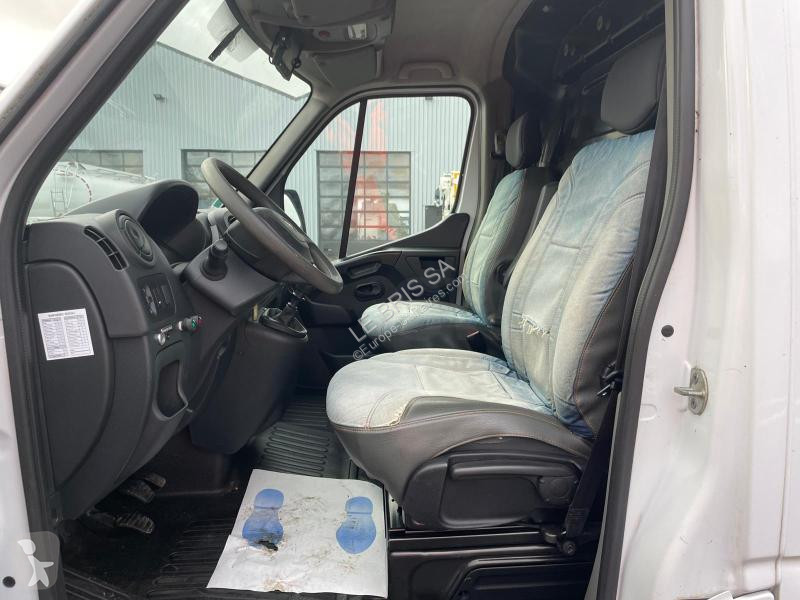 عربة نفعية Renault  MASTER