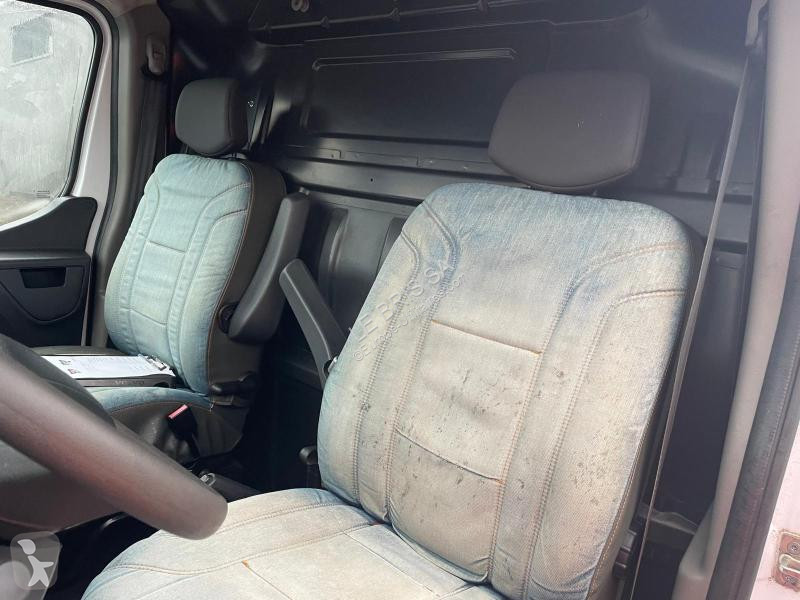 عربة نفعية Renault  MASTER
