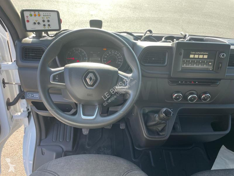 عربة نفعية Renault  MASTER 2.3 DCi 145 cv