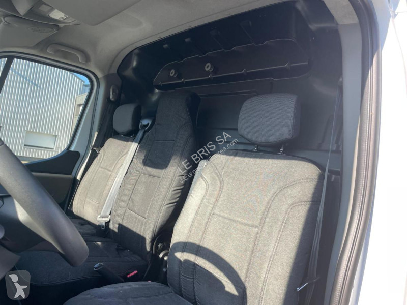 عربة نفعية Renault  MASTER 2.3 DCi