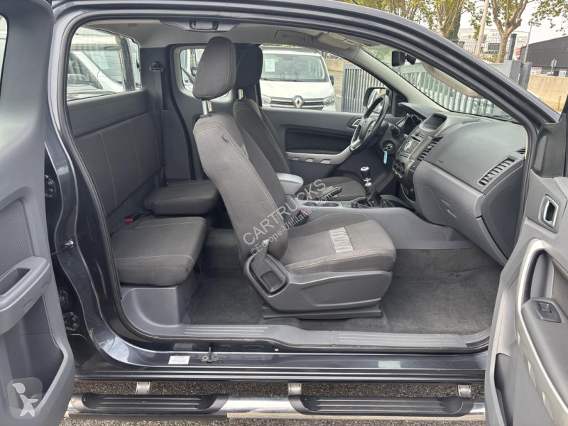 Autoutilitară Ford 2.2 TDCi 150 XLT Sport