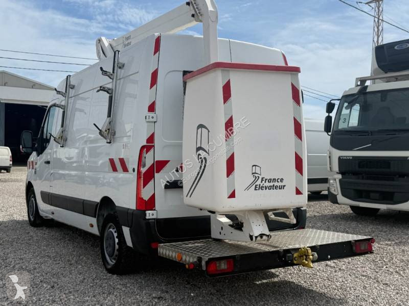 Furgoneta Renault 2.3 DCI 145