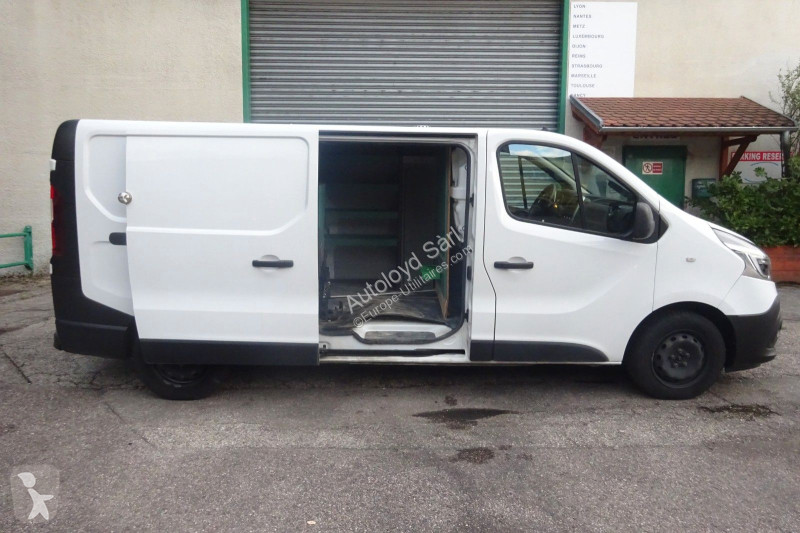 Véhicule utilitaire Renault TRAFIC 2,0 DCI 120