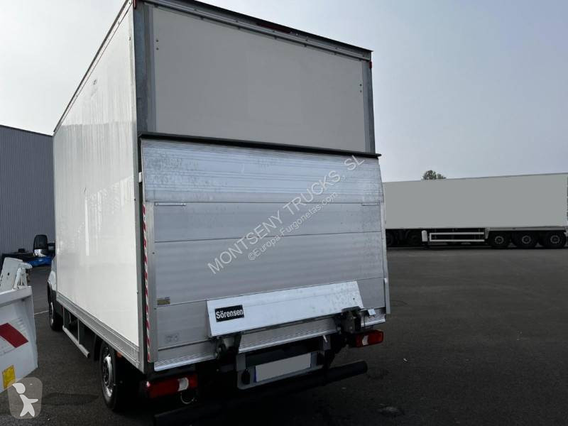 Autoutilitară Iveco 35S16