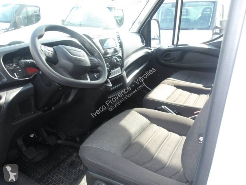 Véhicule utilitaire Iveco 35C16H EMP 4100