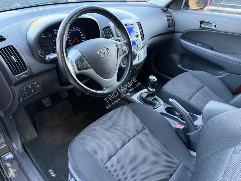 Véhicule utilitaire Hyundai i30 1.6 CRDi - 115...