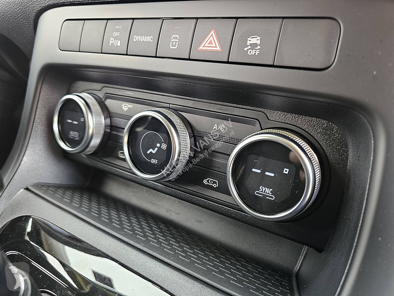 Véhicule utilitaire Mercedes 51kWh L1 290Km WLTP e