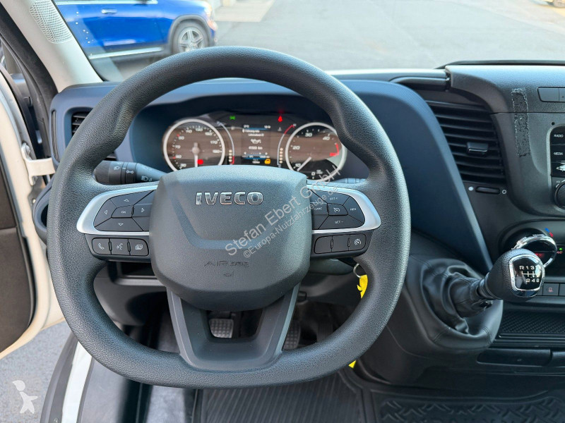 Véhicule utilitaire Iveco 35S14H CRV , Crewcab,...