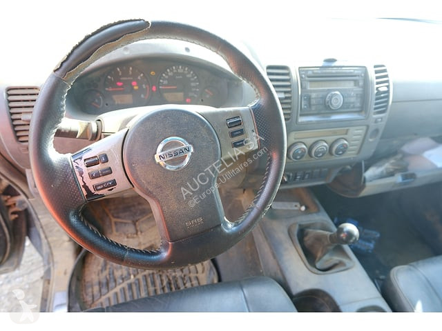 Véhicule utilitaire Nissan