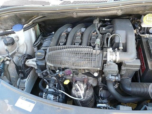 Véhicule utilitaire Peugeot 208