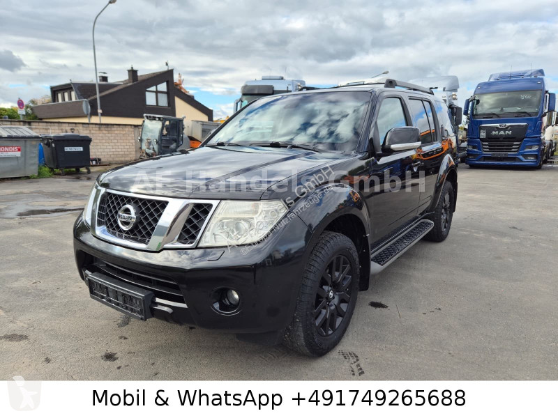 Véhicule utilitaire Nissan 2.5 dCi 4x4...