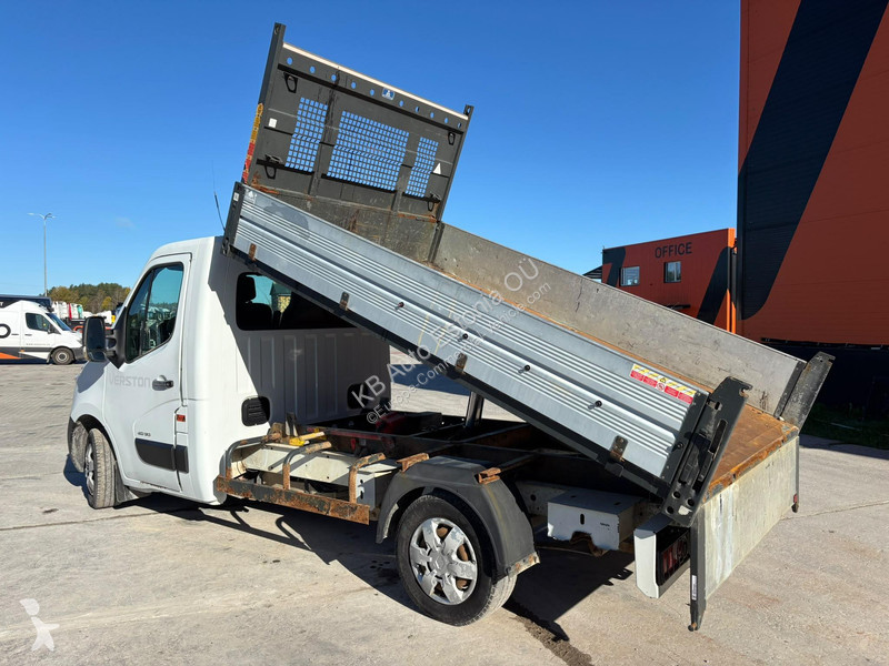 Véhicule utilitaire Renault BOX L=3204 mm 4x2