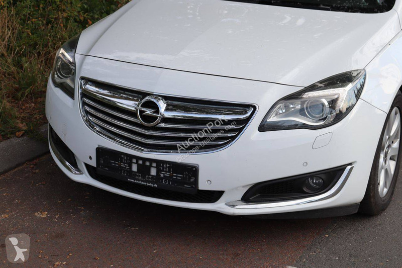 Véhicule utilitaire Opel Sports SW