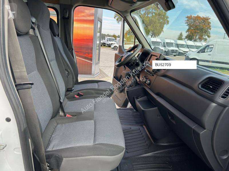 Véhicule utilitaire Renault 2.3
