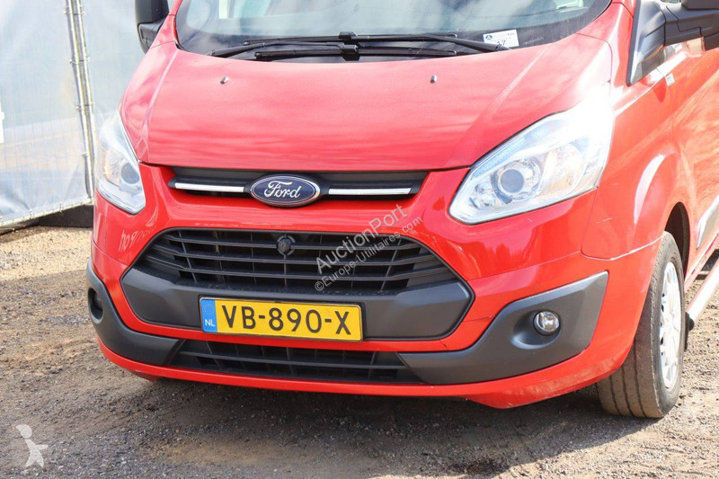 Véhicule utilitaire Ford