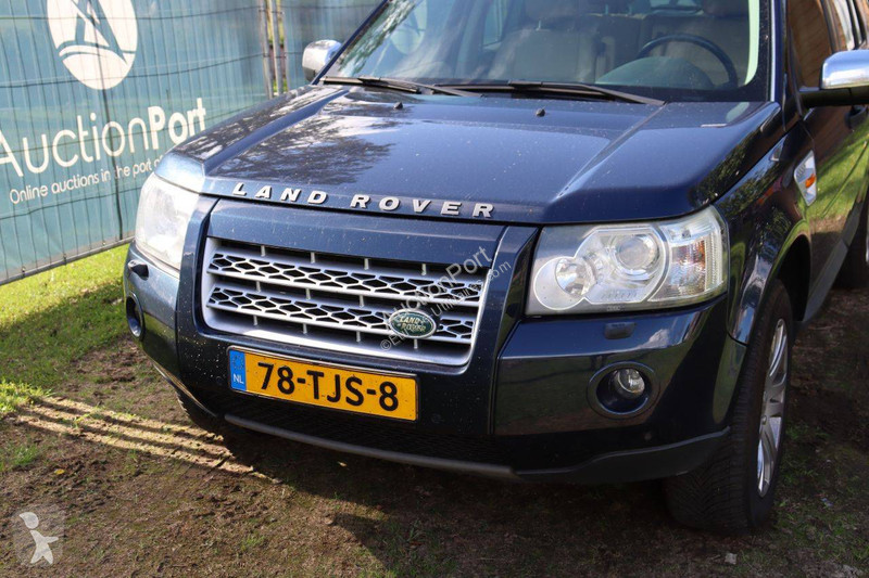 Véhicule utilitaire Land Rover HSE i6