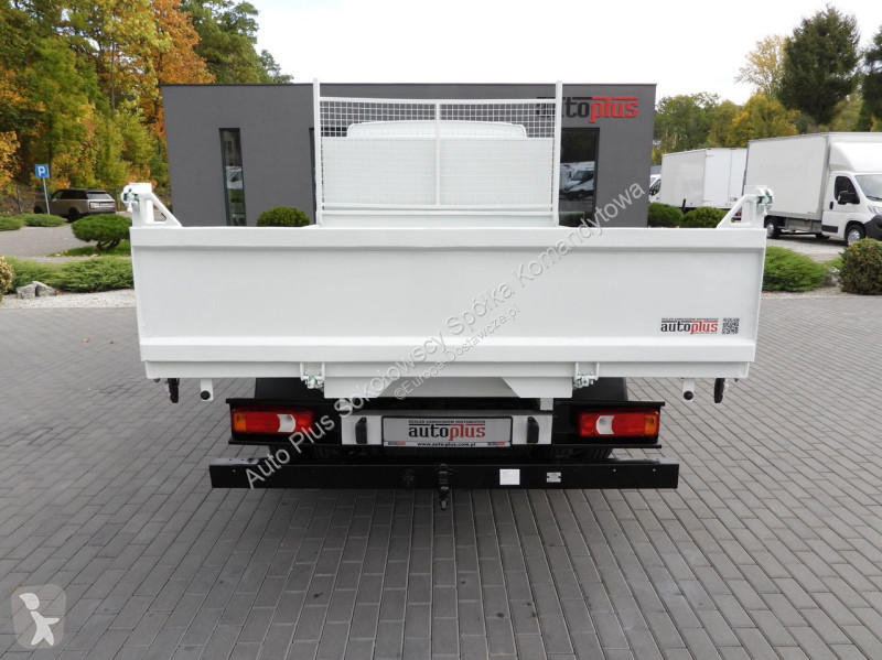 Véhicule utilitaire Iveco 35C16 DAILY