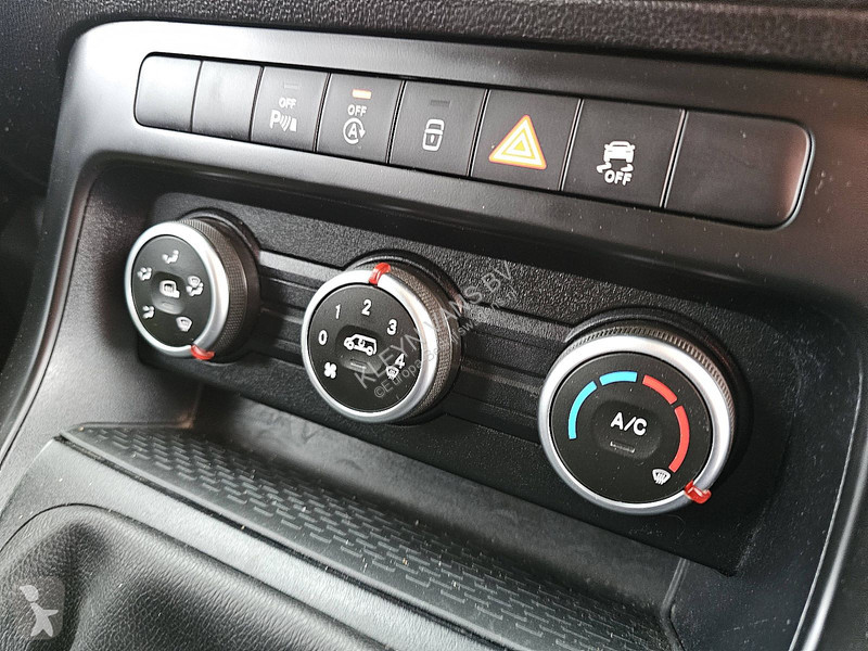Véhicule utilitaire Mercedes 110 CDI ac carplay...