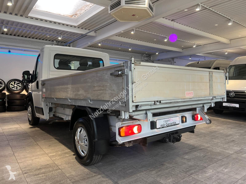 Véhicule utilitaire Fiat...