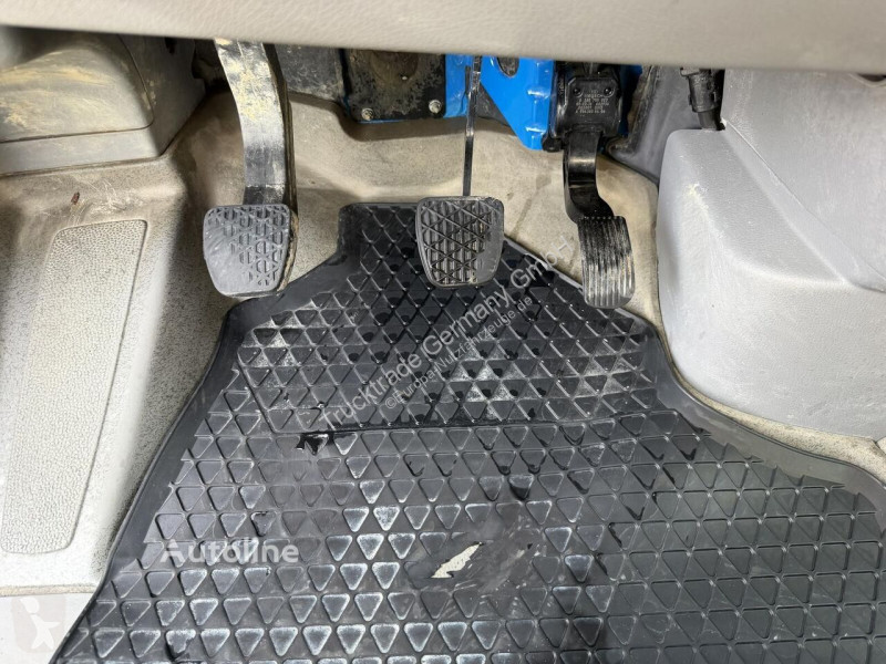 Véhicule utilitaire Volkswagen Amborix VW 35