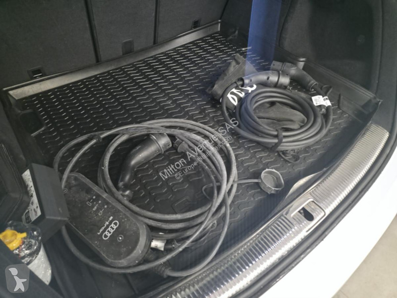 Véhicule utilitaire Audi Q5 2.0 50 TFSI e - 299...