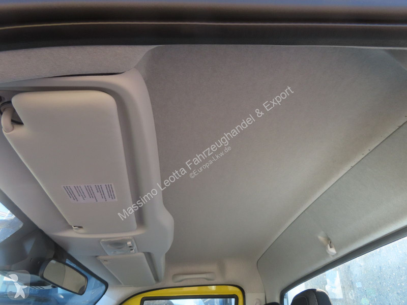 Véhicule utilitaire Iveco 70C18H/P Neufahrzeug...