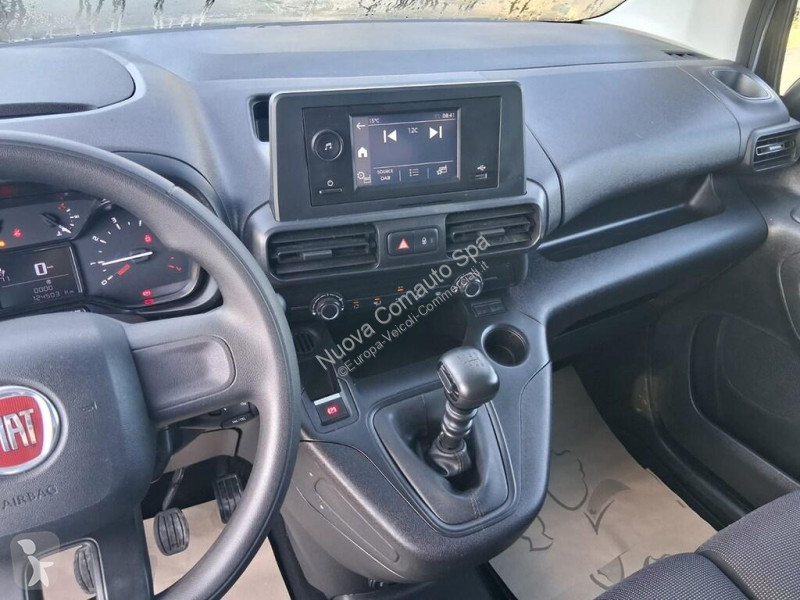 Véhicule utilitaire Fiat III