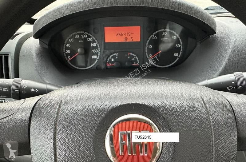 Véhicule utilitaire Fiat ducato