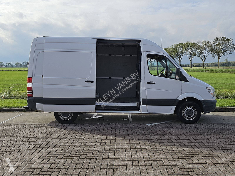 Véhicule utilitaire Mercedes 316 CDI L2H2...