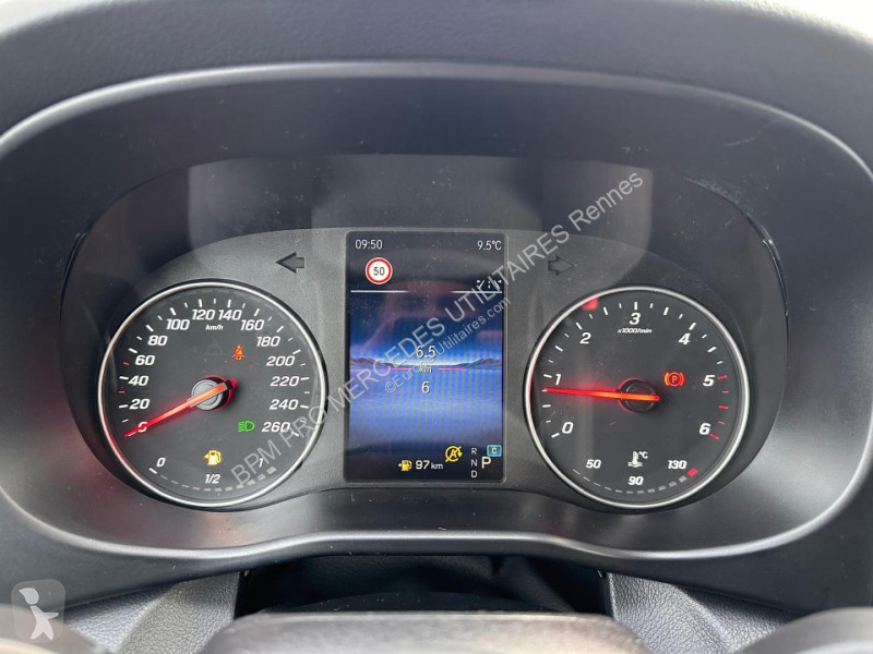 Véhicule utilitaire Mercedes Fg 119 CDI Compact...