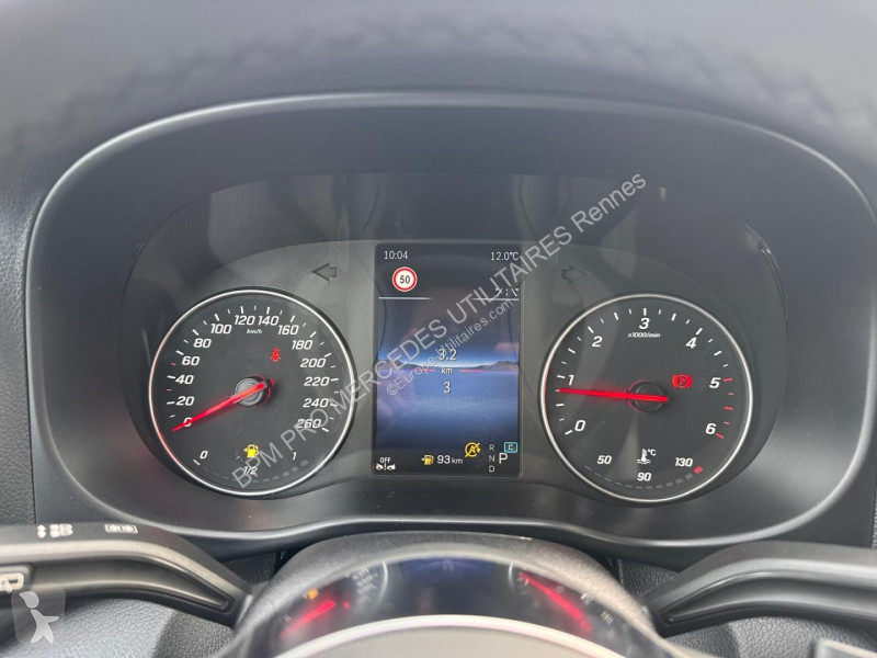 Véhicule utilitaire Mercedes Fg 119 CDI Mixto...