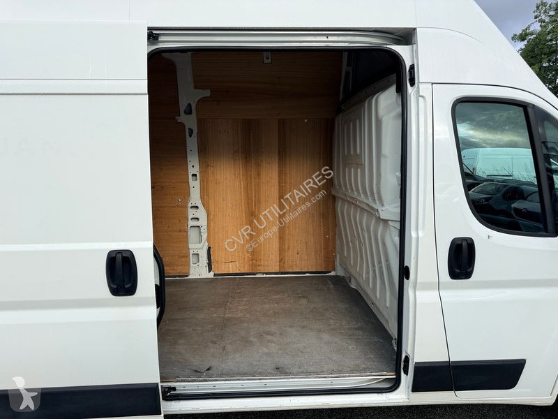 Véhicule utilitaire Citroën JUMPER FG 35 L3H3...