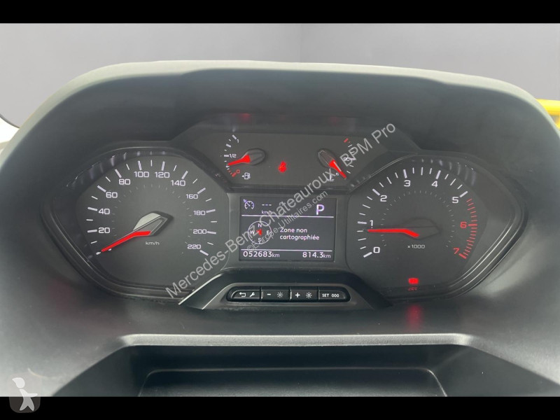Peugeot M 650kg BlueHDi 130ch S&S EAT8 van