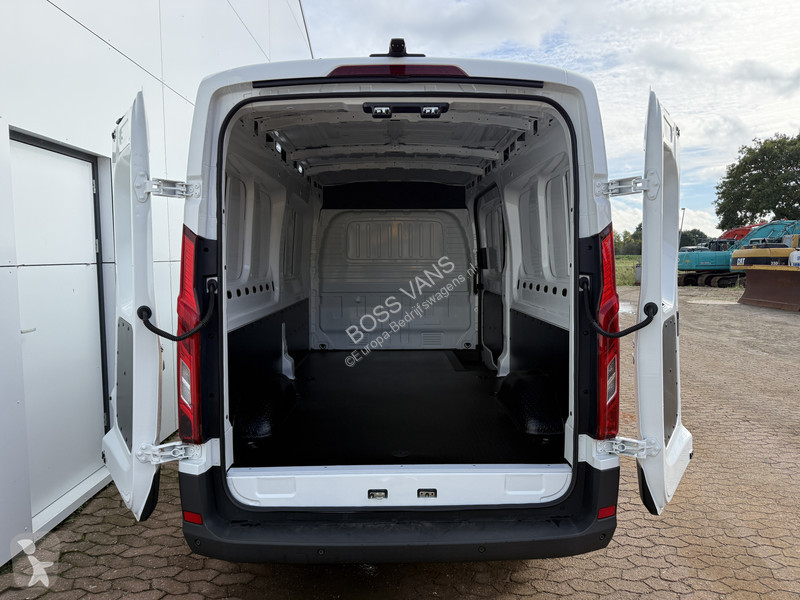 Véhicule utilitaire Maxus e 9 89kWh 204PK e 9