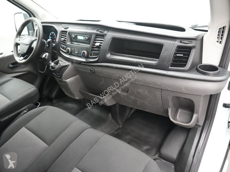 Véhicule utilitaire Ford 170pk