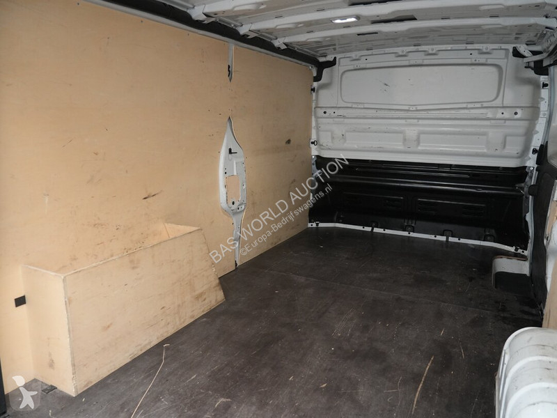Véhicule utilitaire Renault 150pk