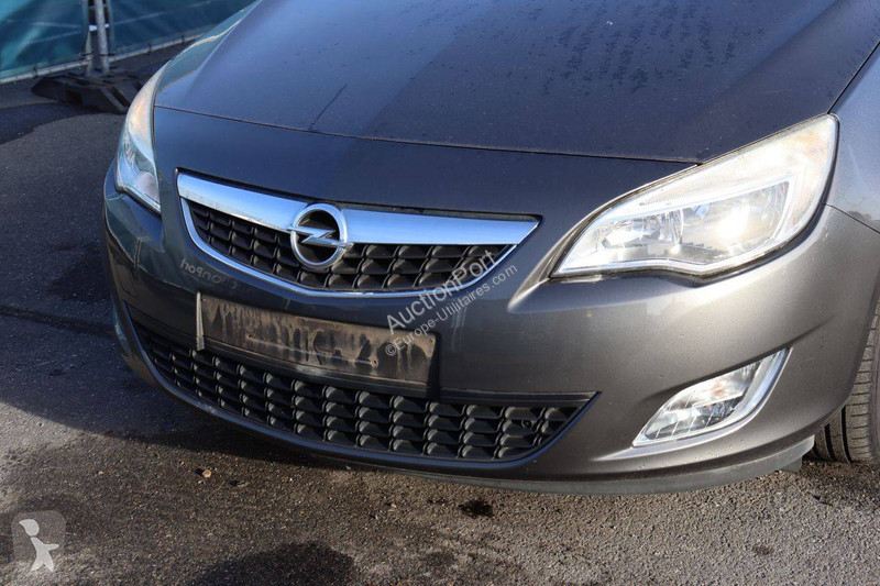 Véhicule utilitaire Opel