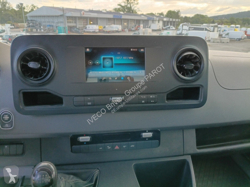 Véhicule utilitaire Mercedes 514 CDI 43 Double...