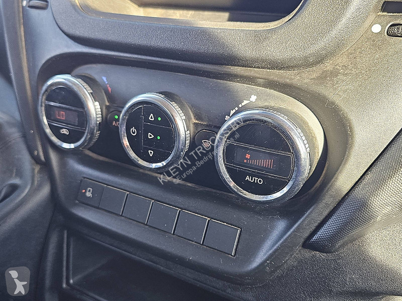 Véhicule utilitaire Iveco 35S13 L2H2 ac...