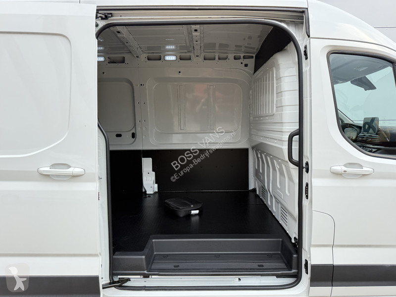 Véhicule utilitaire Maxus e 9 72kWh 204PK e 9