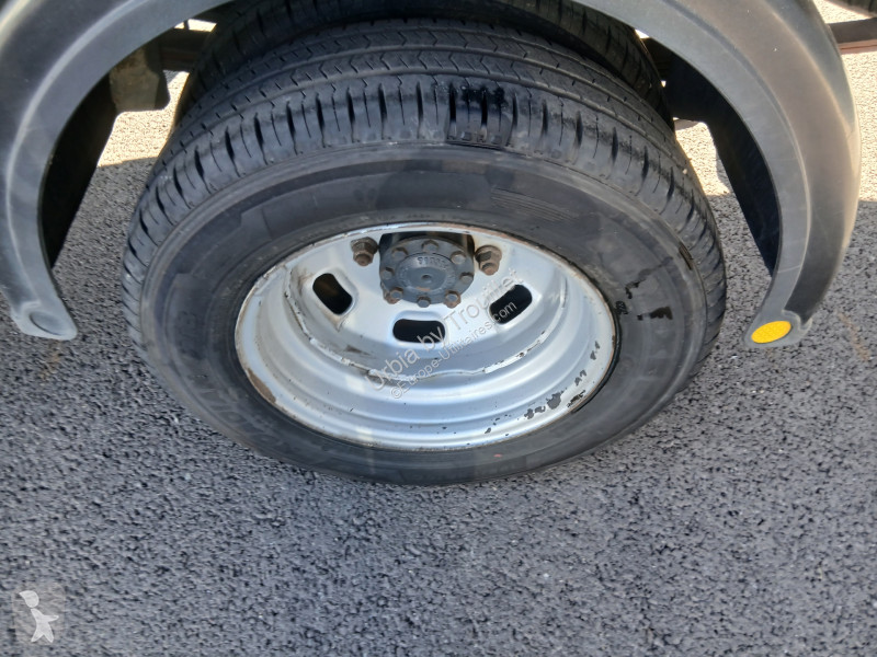 Užitkové vozidlo Iveco FRIGO 12M3 140 CV RJ...