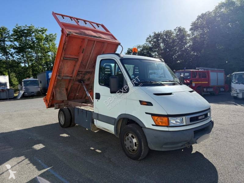 Iveco 35C13 van