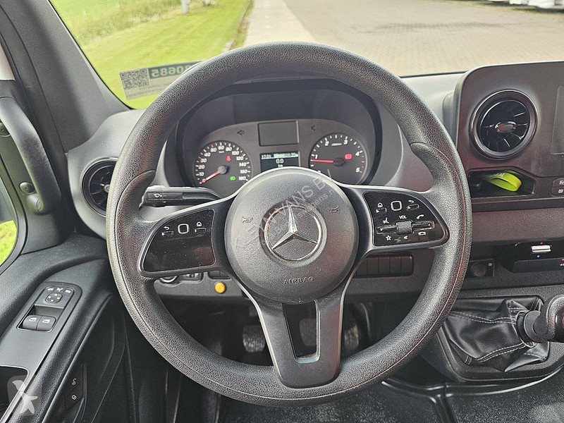 Véhicule utilitaire Mercedes 316 L3H2 Maxi...
