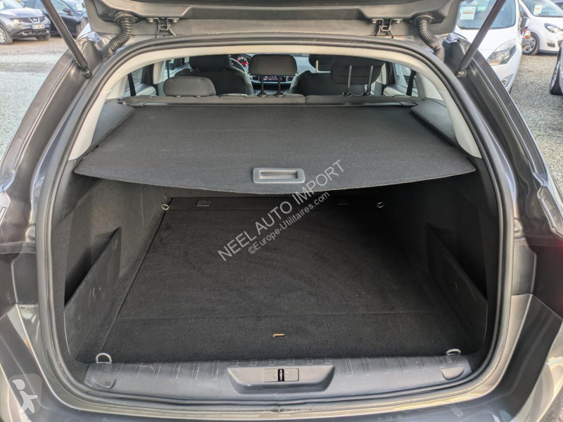 Peugeot 308 II ALLURE SW 1.5 BlueHDi 130CH BVA...